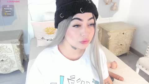 Megan online show from October 14, 2025, 11:22 am