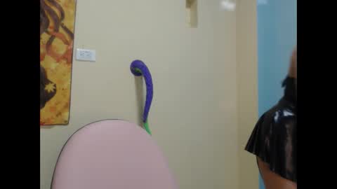 megara_love online show from November 27, 2025, 7:38 pm