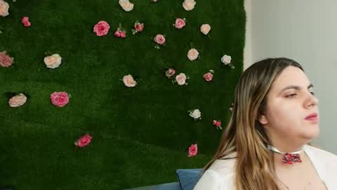 megatitts_ online show from April 19, 2026, 2:05 pm