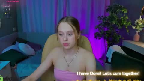 Snapshot of megg_ryan chatting on June 28, 2026, 5:19 pm megg_ryan online show from June 28, 2026, 5:19 pm