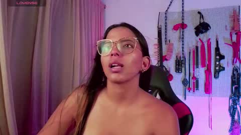 Your best slave  online show from October 18, 2025, 10:21 pm