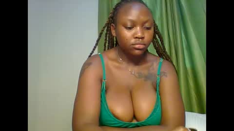 meghan_spice online show from September 13, 2025, 11:21 am