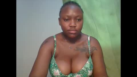 meghan_spice online show from September 22, 2025, 11:45 am