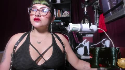 Goddess Sara online show from March 27, 2026, 9:14 pm