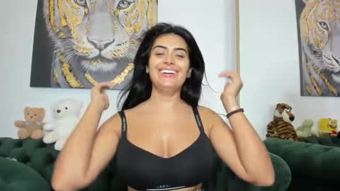 megpalmer online show from November 25, 2025, 11:43 am