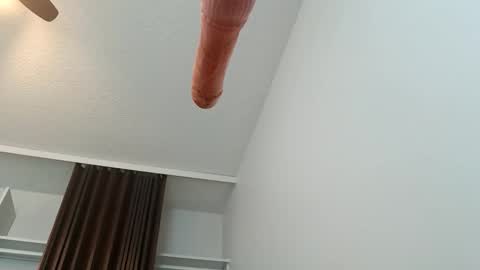 meheriuk68 online show from November 30, 2025, 9:41 pm