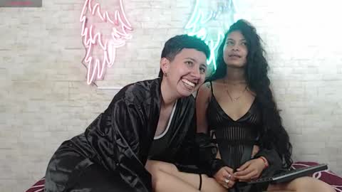 mei and gaby online show from October 10, 2025, 11:26 pm