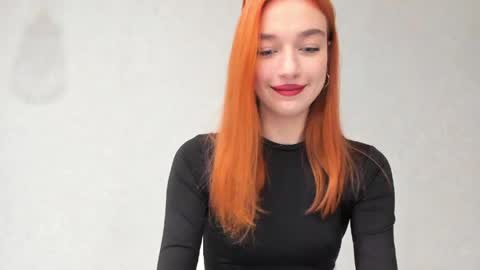 mel__lisa online show from April 13, 2026, 8:58 pm