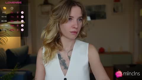 MELANIE  PVT ONLY 60TK PER MIN online show from October 23, 2025, 11:20 am