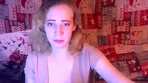 Snapshot of mel_mellie chatting on March 12, 2025, 8:52 pm Mel Mellie online show from March 12, 2025, 8:52 pm