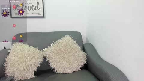 melan_owen online show from February 23, 2025, 10:49 am