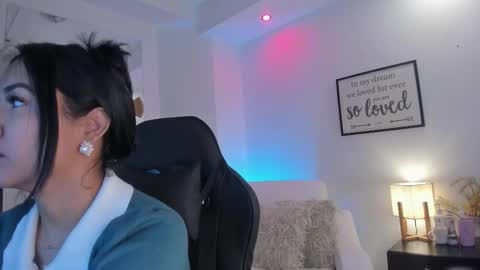 melan_owen online show from March 29, 2026, 10:59 am