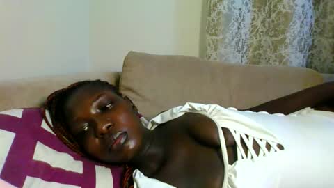 melanie_bae1 online show from June 11, 2026, 3:48 am