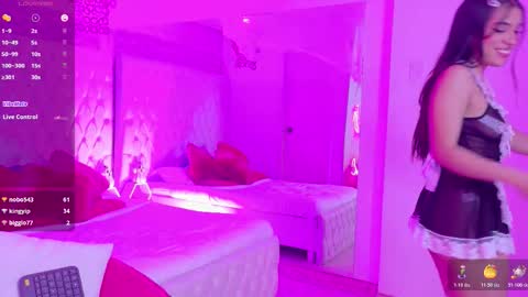 Melanie online show from October 28, 2025, 4:49 am