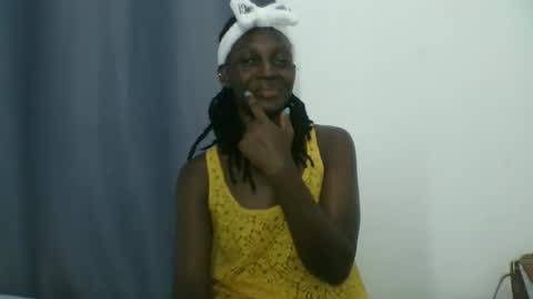 Snapshot of melanie_goddesss chatting on September 10, 2025, 10:21 pm milly online show from September 10, 2025, 10:21 pm