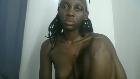 Snapshot of melanie_goddesss chatting on October 10, 2025, 11:15 pm milly online show from October 10, 2025, 11:15 pm