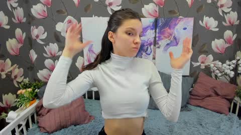 Melanie online show from January 22, 2025, 11:23 am