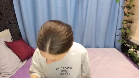 Melanie online show from September 9, 2025, 8:36 am