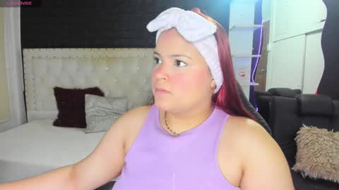 Melanie  online show from March 3, 2025, 4:03 am