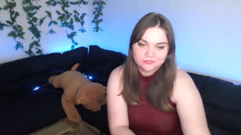 Snapshot of melanie_kissx chatting on December 3, 2025, 9:24 pm Melanie kissx online show from December 3, 2025, 9:24 pm