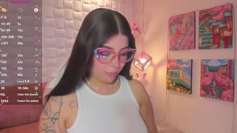 melaniegrayx online show from June 26, 2026, 2:43 pm