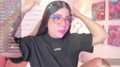 melaniegrayx online show from July 24, 2026, 2:26 pm
