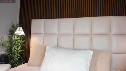 Snapshot of melanieklaus chatting on February 28, 2026, 11:33 am Melanie online show from February 28, 2026, 11:33 am