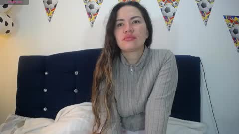 Snapshot of melanieparker20 chatting on July 17, 2026, 1:40 pm Melanie Parker online show from July 17, 2026, 1:40 pm