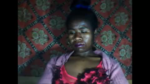 melanih online show from September 9, 2025, 2:05 pm