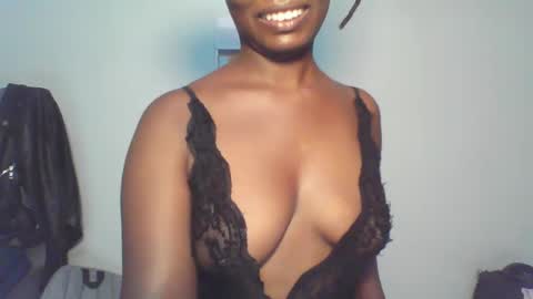 Snapshot of melanin_sassy96 chatting on January 28, 2025, 2:31 pm bad lil shawry online show from January 28, 2025, 2:31 pm