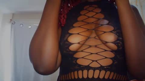 Snapshot of melanin_sassy96 chatting on November 1, 2025, 8:27 am bad lil shawry online show from November 1, 2025, 8:27 am