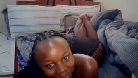 Snapshot of melanin_sassy96 chatting on November 18, 2025, 6:07 am bad lil shawry online show from November 18, 2025, 6:07 am