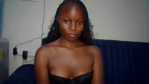 Snapshot of melanin_sassy96 chatting on November 24, 2025, 8:08 pm bad lil shawry online show from November 24, 2025, 8:08 pm