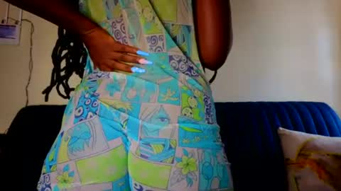 Snapshot of melanin_sassy96 chatting on June 30, 2026, 6:47 am bad lil shawry online show from June 30, 2026, 6:47 am