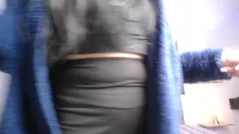 melanny_petite online show from May 5, 2026, 11:29 am