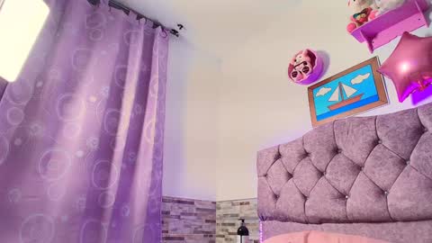 Snapshot of melannytaylor_1 chatting on January 19, 2025, 7:57 am Melanny taylor online show from January 19, 2025, 7:57 am