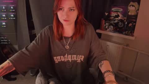 Snapshot of melante_s chatting on November 27, 2025, 9:44 am Ash online show from November 27, 2025, 9:44 am