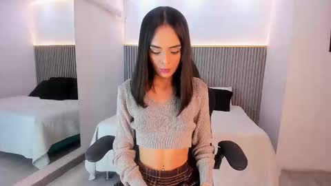 Snapshot of melany_hoffman chatting on October 11, 2025, 9:24 pm melany_hoffman online show from October 11, 2025, 9:24 pm