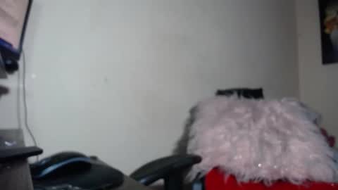 melany online show from December 23, 2025, 8:34 am