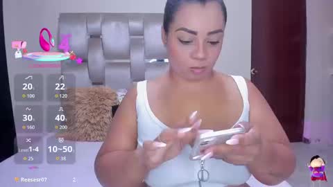 Melany online show from October 1, 2025, 10:49 pm
