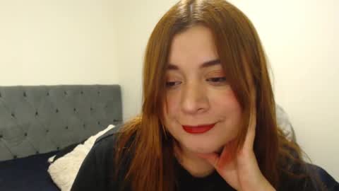 meliinna_xxx online show from December 9, 2024, 2:24 am