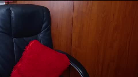 Snapshot of melika_sweet chatting on July 3, 2026, 6:36 pm eli online show from July 3, 2026, 6:36 pm
