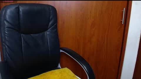 Snapshot of melika_sweet chatting on July 10, 2026, 5:59 pm eli online show from July 10, 2026, 5:59 pm