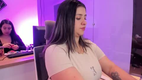 Melinda online show from October 11, 2025, 1:31 pm