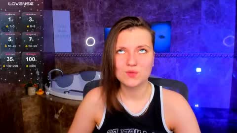 Snapshot of melindat chatting on June 4, 2026, 4:46 pm Melinda online show from June 4, 2026, 4:46 pm