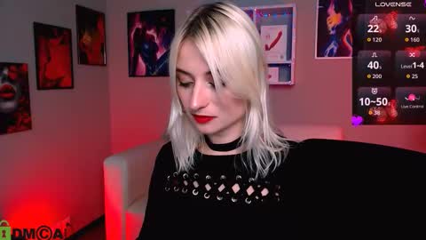 Melisa online show from October 11, 2025, 7:23 pm