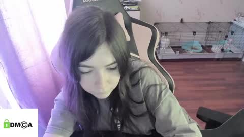 melisanilson online show from February 18, 2025, 10:16 am