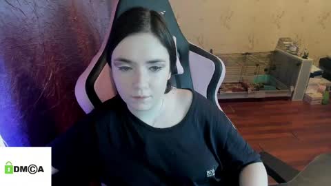 melisanilson online show from April 10, 2026, 8:24 pm