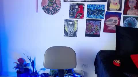 Melisa Velvet     online show from February 17, 2026, 11:00 pm