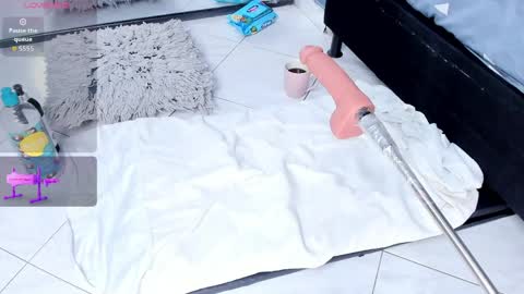 melissa_23_ online show from April 4, 2026, 11:40 am